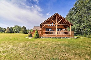Rapid River Log Cabin w/ Loft on 160 Scenic Acres