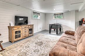 Newcomb Retreat w/ Mountain Views & Fire Pit!
