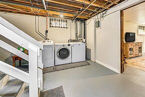 Newcomb Retreat w/ Mountain Views & Fire Pit!