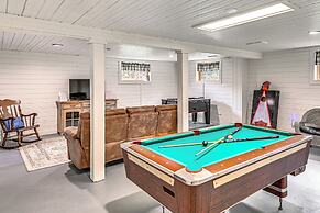 Newcomb Retreat w/ Mountain Views & Fire Pit!