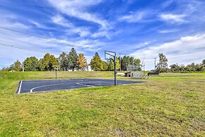 Newcomb Retreat w/ Mountain Views & Fire Pit!