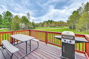Newcomb Retreat w/ Mountain Views & Fire Pit!