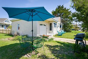New Jersey Cottage w/ Grill - Short Walk to Beach!