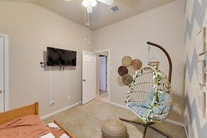 Temple Retreat: Game Room & Deck, Pets Welcome