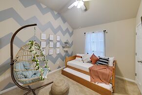 Temple Retreat: Game Room & Deck, Pets Welcome