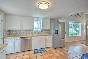 Sanders Island View Home Steps to Lake Texoma