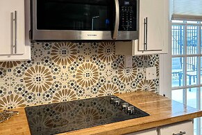 Sanders Island View Home Steps to Lake Texoma