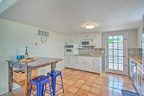 Sanders Island View Home Steps to Lake Texoma