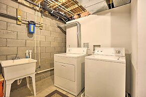 Spacious Buckeye Lake Home w/ Hot Tub & Fire Pit!