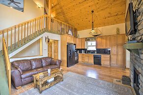 Spacious Buckeye Lake Home w/ Hot Tub & Fire Pit!