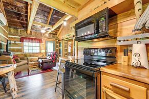 Covered Deck & Fire Pit: Smoky Mountain Cabin