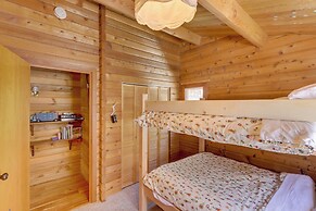 Pine Mountain Club Cabin Rental w/ Pool Access!