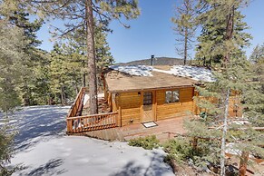Pine Mountain Club Cabin Rental w/ Pool Access!