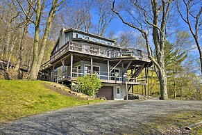 Skaneateles Lake Home: Water Views & Private Beach