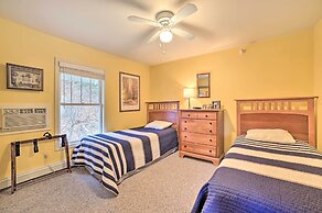 Portage Lake Condo w/ Deck & Pool Access!