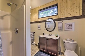 Private Guest House w/ Deck + Spectacular Views!