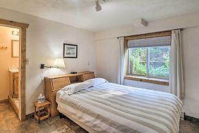 Riverfront Hungry Horse House With Large Deck!