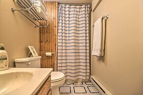 Riverfront Hungry Horse House With Large Deck!