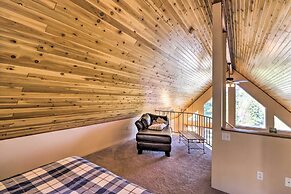 Riverfront Hungry Horse House With Large Deck!