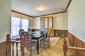 Relaxing Prairie Home, 29 Mi to Starkville!