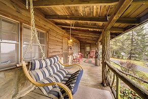 Rustic Maggie Valley Cabin w/ Mountain Views!
