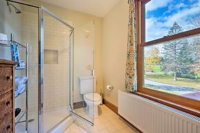 Pet-friendly Moriah Homestead w/ Fire Pit!