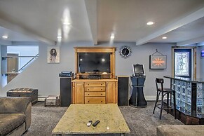 Spacious Sheboygan Home w/ Grill & Fire Pit!