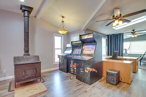 Spacious Sheboygan Home w/ Grill & Fire Pit!