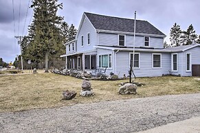 Spacious Sheboygan Home w/ Grill & Fire Pit!