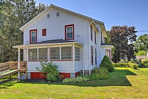 Sodus Point Escape w/ Yard: Walk to Lake Ontario