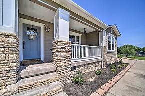 Stunning Oklahoma Home ~ 3 Mi to Spiro Mounds