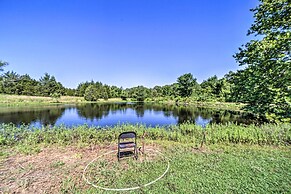 Stunning Oklahoma Home ~ 3 Mi to Spiro Mounds