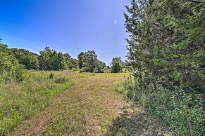 Stunning Oklahoma Home ~ 3 Mi to Spiro Mounds