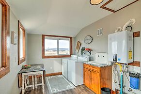 Secluded Bonanza Home w/ Antique Furnishings