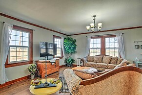 Secluded Bonanza Home w/ Antique Furnishings