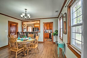 Secluded Bonanza Home w/ Antique Furnishings