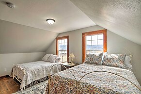 Secluded Bonanza Home w/ Antique Furnishings