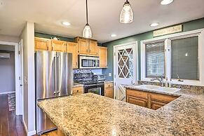 Spacious Franklin Cabin w/ Mountain Views!