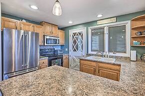 Spacious Franklin Cabin w/ Mountain Views!