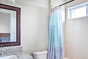 Pet-friendly Houston Townhome, 6 Mi to Dtwn!