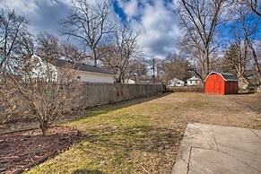 Peaceful Cottage ~ 8 Mi to Downtown Toledo!