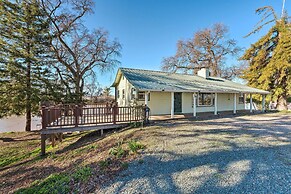 Stunning Nicolaus Getaway on Feather River!