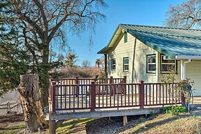 Stunning Nicolaus Getaway on Feather River!