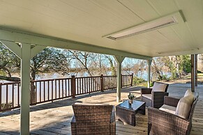Stunning Nicolaus Getaway on Feather River!
