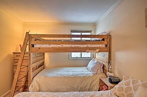 Unique Thornton Townhome: Swim, Ski, & Hike!