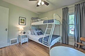 Benton Harbor 'gracie Cottage' w/ Hot Tub + Yard!