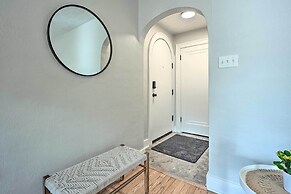 Benton Harbor 'gracie Cottage' w/ Hot Tub + Yard!