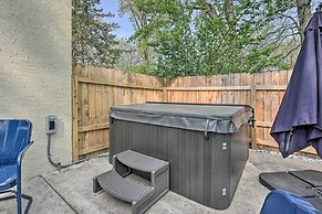 Benton Harbor 'gracie Cottage' w/ Hot Tub + Yard!