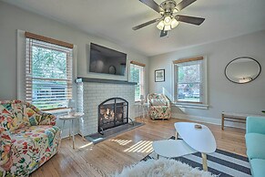 Benton Harbor 'gracie Cottage' w/ Hot Tub + Yard!