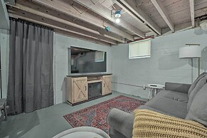 Benton Harbor 'gracie Cottage' w/ Hot Tub + Yard!